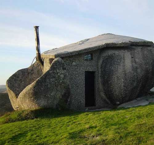 Фантастические здания и где они «обитают»: 12 необычных строений мира Фантастические здания и где они «обитают»: 12 необычных строений мира