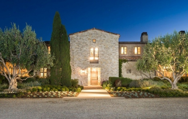 Дом Леди Гаги в Малибу: как живет эпатажная поп-дива Дом Леди Гаги в Малибу: как живет эпатажная поп-дива