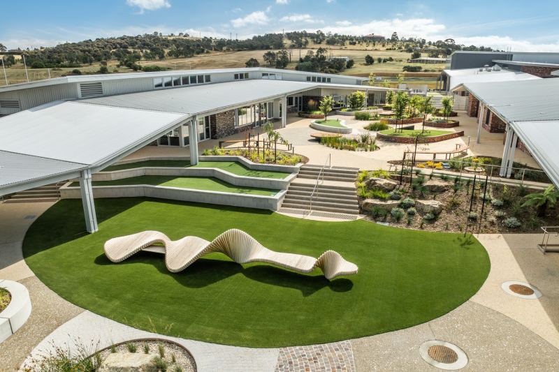 Брайтонская средняя школа в городе Баттери Пойнт, Австралия