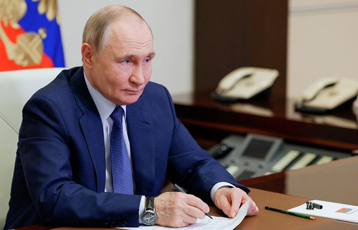 Путин назвал ОАЭ одним из подходящих мест для его встречи с Трампом