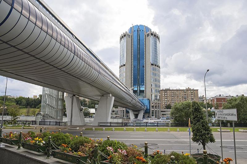 Эпоха калейдоскопа стилей: постмодернизм, лужковская архитектура и