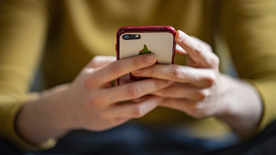 Почему не приходят и не отправляются SMS с телефона