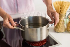 Как отмыть пригоревшую кастрюлю из нержавейки внутри